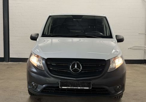 Mercedes-Benz Vito, 2023