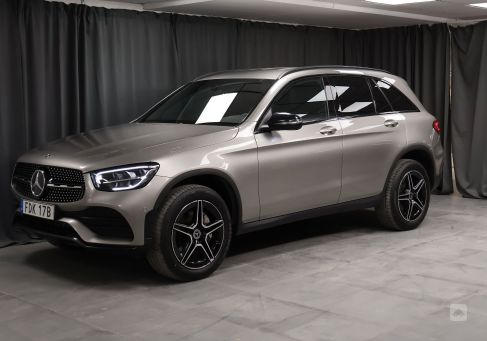 Mercedes-Benz GLC 300, 2022