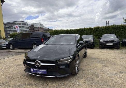 Mercedes-Benz CLA 220, 2021