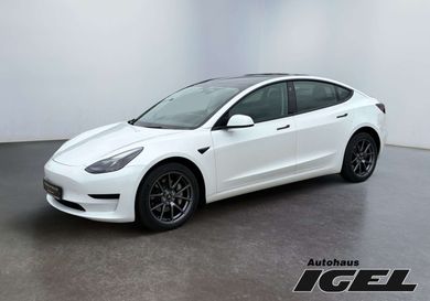 Tesla Model 3, 2023