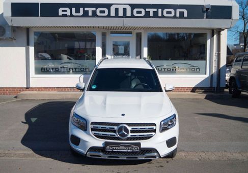 Mercedes-Benz GLB 200, 2023