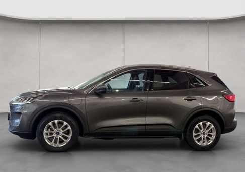 Ford Kuga, 2022