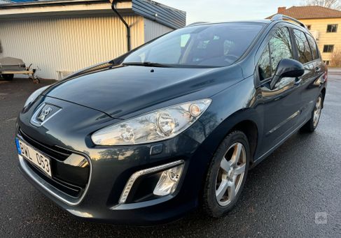 Peugeot 308, 2011