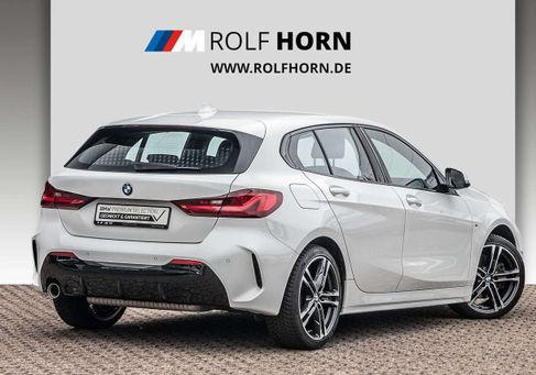 BMW 118, 2024 2