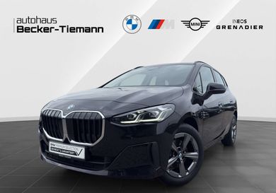BMW 220, 2025