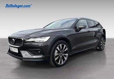 Volvo V60 Cross Country, 2024