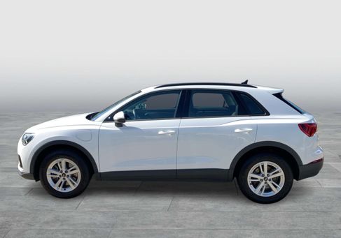 Audi Q3, 2023 2