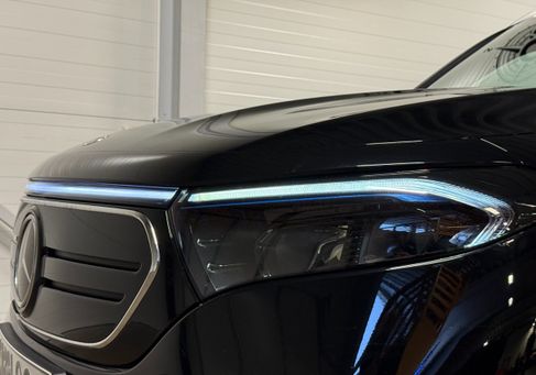 Mercedes-Benz EQB, 2023