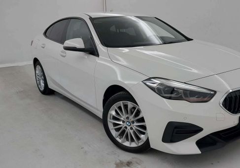 BMW 216, 2023 2