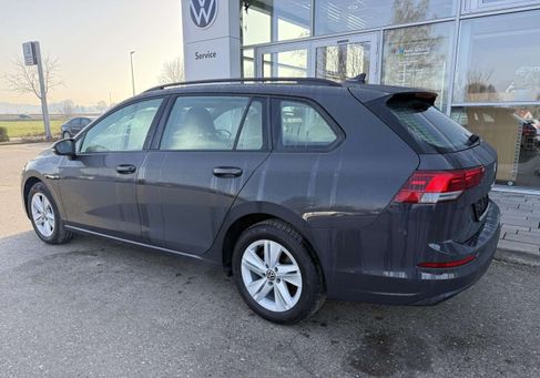 Volkswagen Golf, 2022