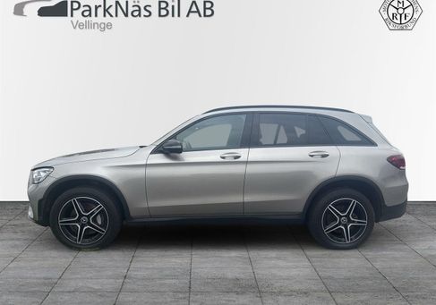 Mercedes-Benz GLC 300, 2022