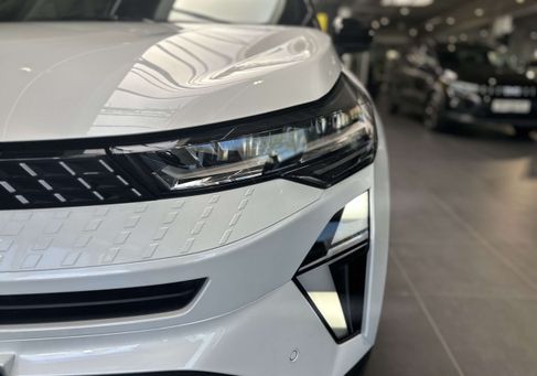 Renault Captur, 2025