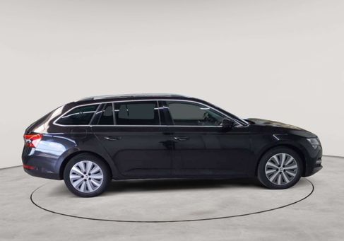 Skoda Superb, 2022