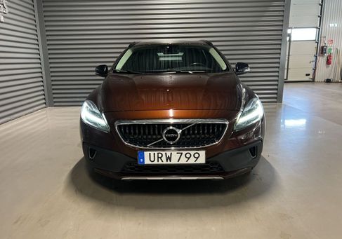Volvo V40 Cross Country, 2018