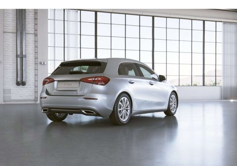 Mercedes-Benz A 180, 2021
