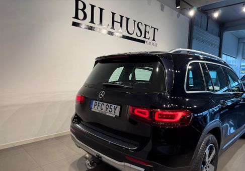 Mercedes-Benz GLB 200, 2020 3