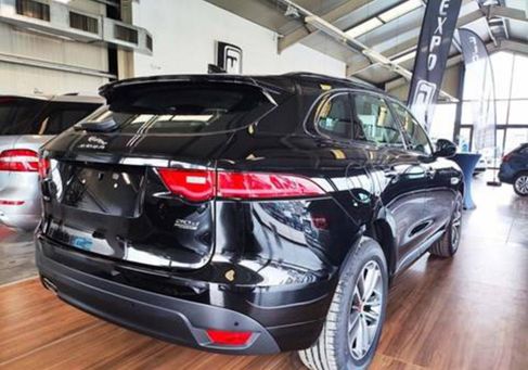 Jaguar F-Pace, 2019