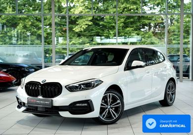 BMW 118, 2021