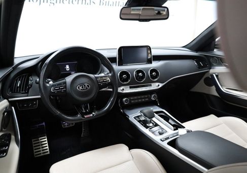 Kia Stinger, 2018