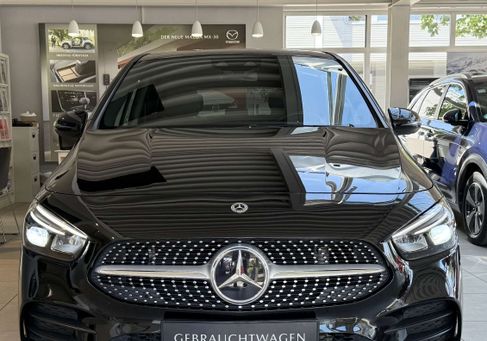 Mercedes-Benz B 220, 2020 2