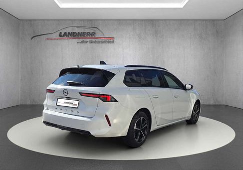 Opel Astra, 2024
