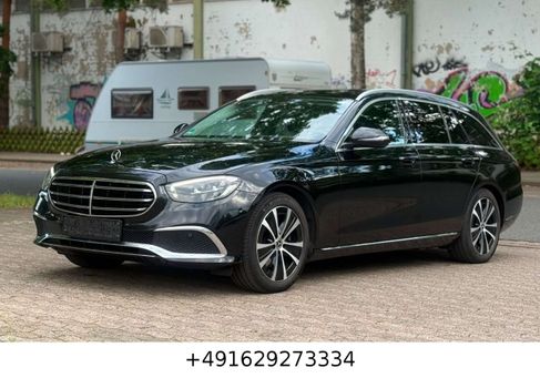 Mercedes-Benz E 220, 2022