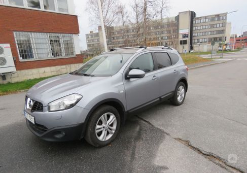 Nissan Qashqai+2, 2012