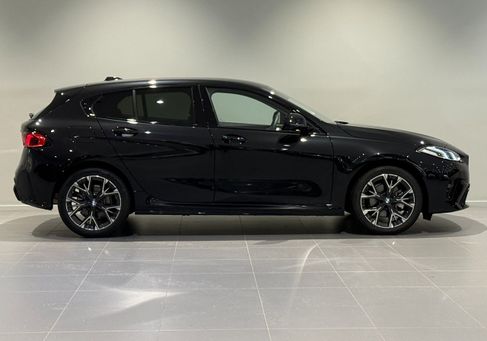 BMW 120, 2026