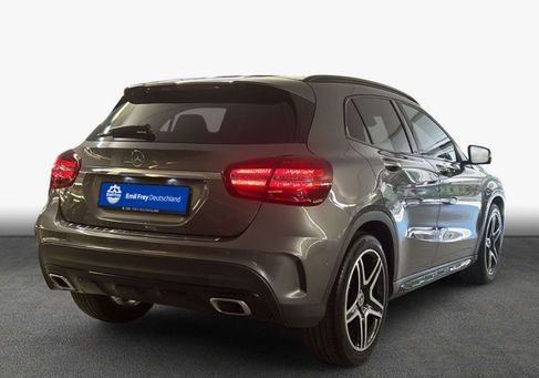 Mercedes-Benz GLA 200, 2020 2
