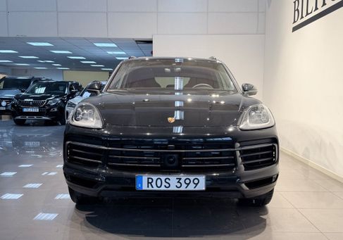 Porsche Cayenne, 2023