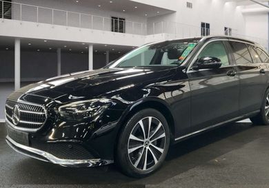 Mercedes-Benz E 300, 2022