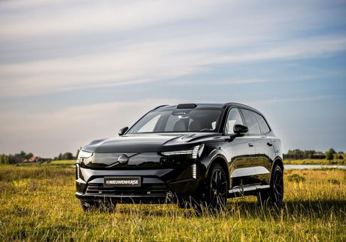 Volvo EX90, 2025