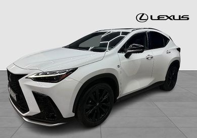 Lexus NX, 2022