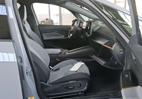 Cupra Born, 2024