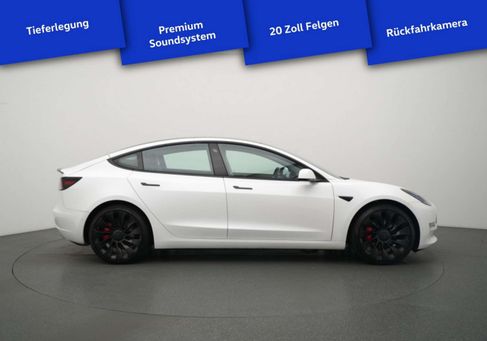 Tesla Model 3, 2021 3