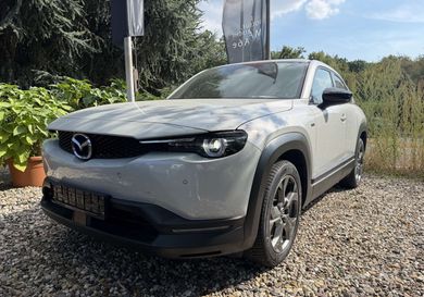 Mazda MX-30, 2022