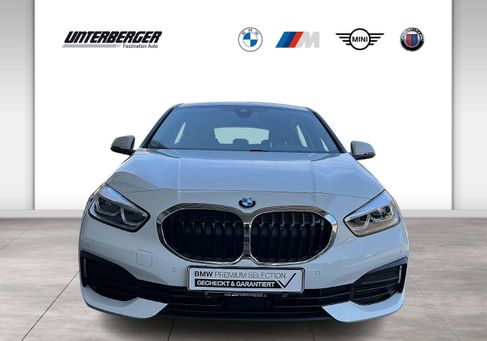 BMW 118, 2023