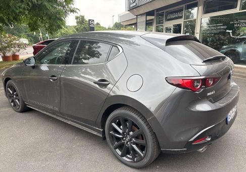 Mazda 3, 2025