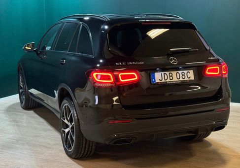 Mercedes-Benz GLC 300, 2022
