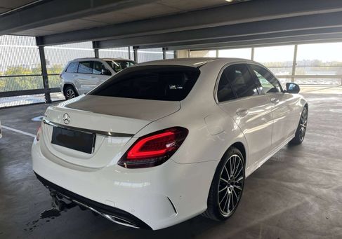 Mercedes-Benz C 300, 2019 2