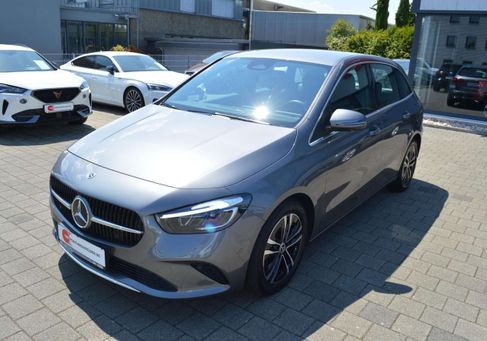 Mercedes-Benz B 200, 2024