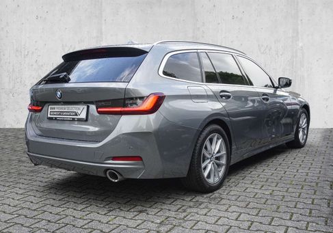 BMW 320, 2022