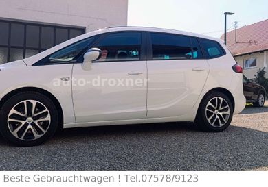 Opel Zafira, 2018
