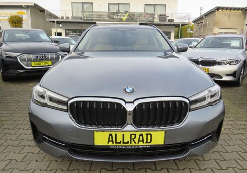 BMW 520, 2020