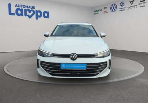 Volkswagen Passat Variant, 2024 3