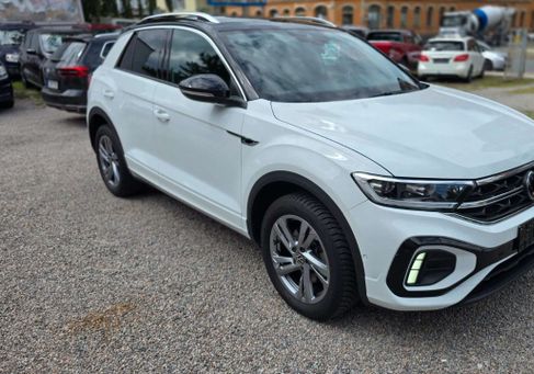 Volkswagen T-Roc, 2024