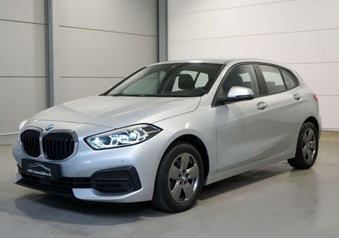 BMW 118, 2020