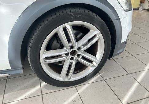 Audi A6 Allroad, 2016