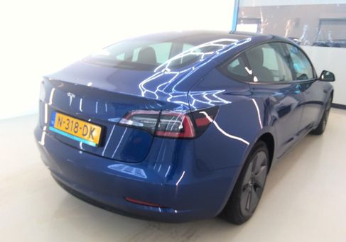 Tesla Model 3, 2021 3