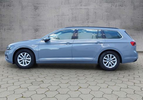 Volkswagen Passat Variant, 2023 3